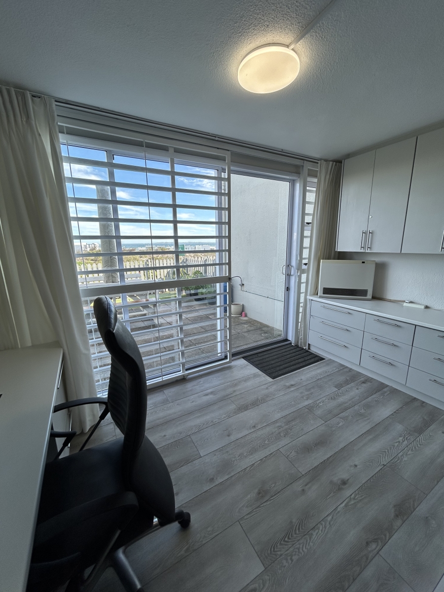 To Let 2 Bedroom Property for Rent in Big Bay Western Cape